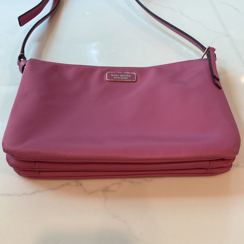 Kate Spade Triple Gusset Crossbody Purse NWOT - Picture 11 of 16
